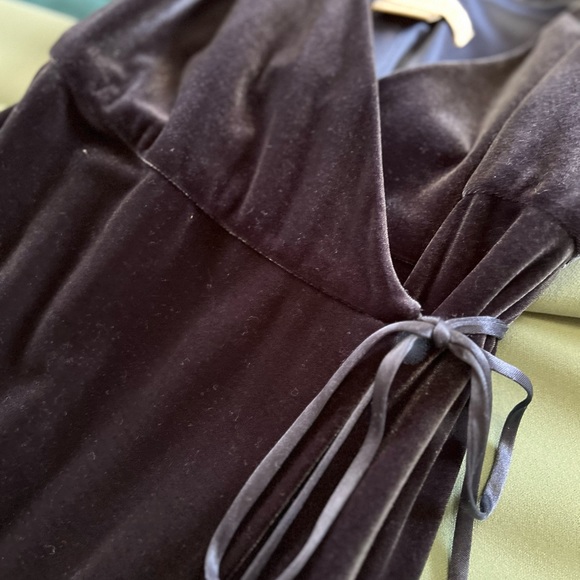 JENNY YOO X BHLDN Andi Velvet Wrap Dress- Dark Navy - Picture 4 of 6